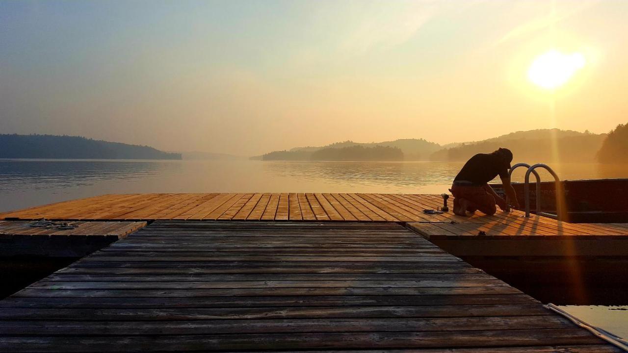 Oakview Lodge & Marina Algonquin Highlands Extérieur photo